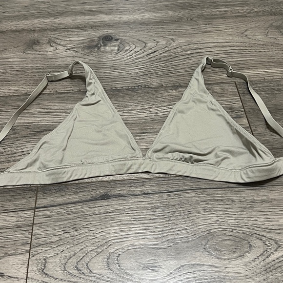 NWT Lululemon Wundermost Triangle Bralette A-D Cups Size 8 Nomad - Picture 2 of 4